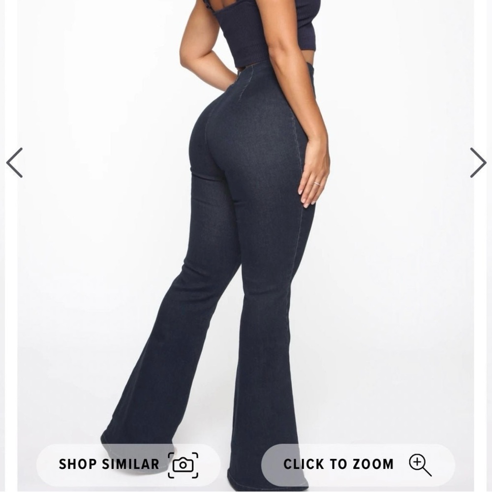Fashion Nova flare jeans - Picture 2 of 8
